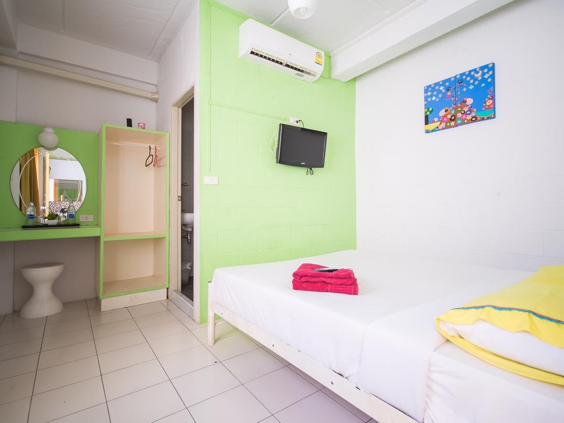 Sleep Sheep Phuket Hostel Sha Экстерьер фото