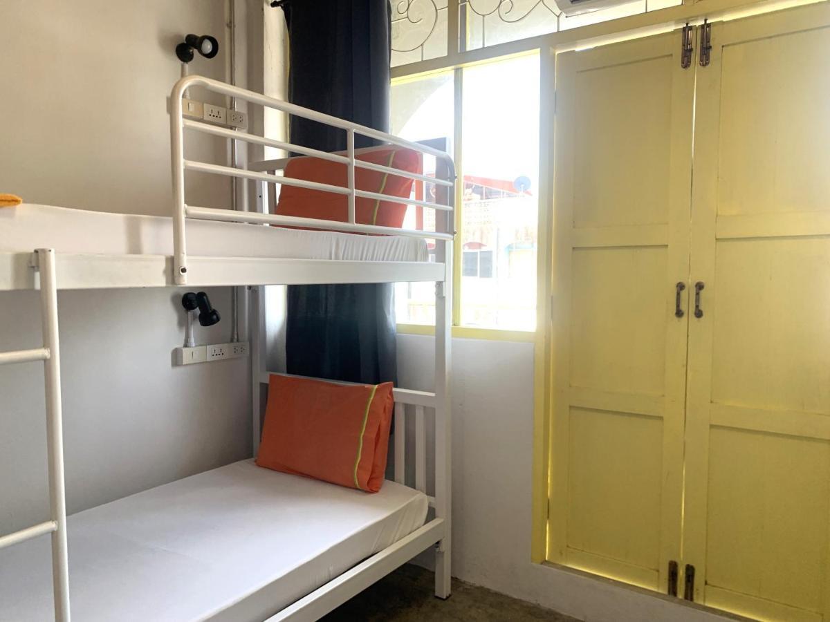 Sleep Sheep Phuket Hostel Sha Экстерьер фото